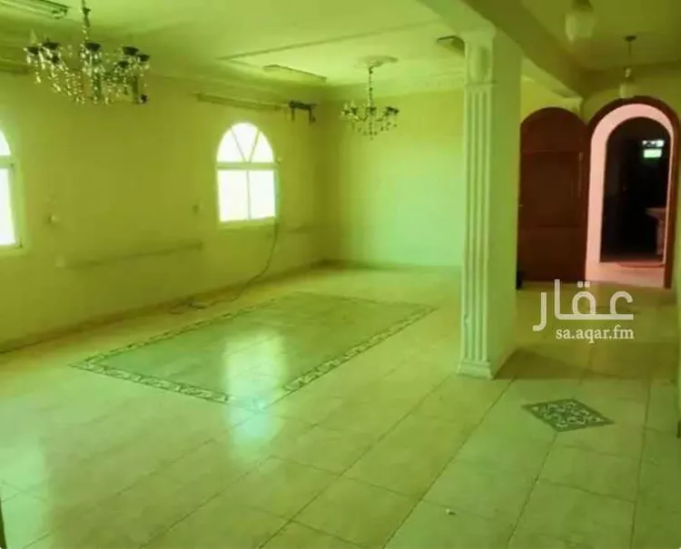 عمارة للبيع في شارع عمر بن مهران ، حي المروج الاول ، تبوك ، منطقة تبوك صورة 2