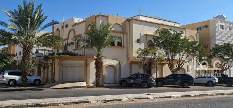 عمارة للبيع في شارع عمر بن مهران ، حي المروج الاول ، تبوك ، منطقة تبوك صورة 3