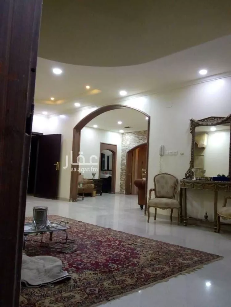 فيلا للبيع في شارع الحجور, حي النفل, مدينة الرياض, منطقة الرياض صورة 2