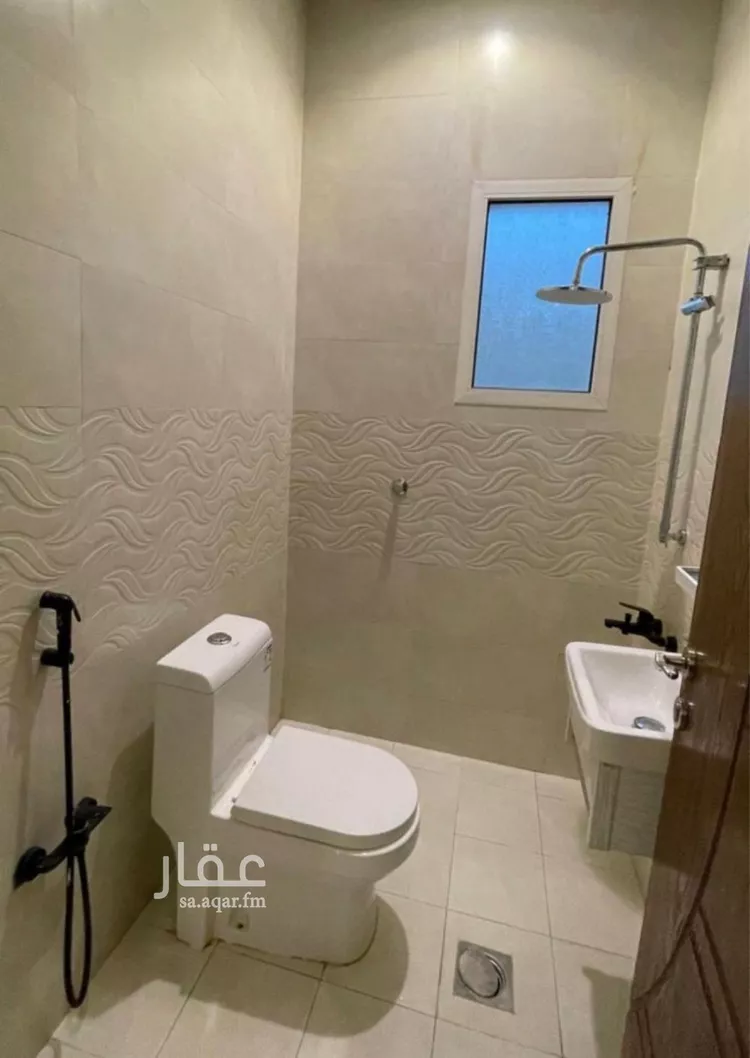 فيلا للبيع في شارع قطب الدين أبي الخير, حي البيان, مدينة الرياض, منطقة الرياض صورة 5