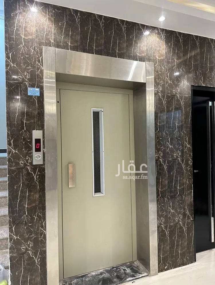 عمارة للإيجار في شارع عبدالمحسن أبابطين, حي النسيم الشرقي, مدينة الرياض, منطقة الرياض صورة 5