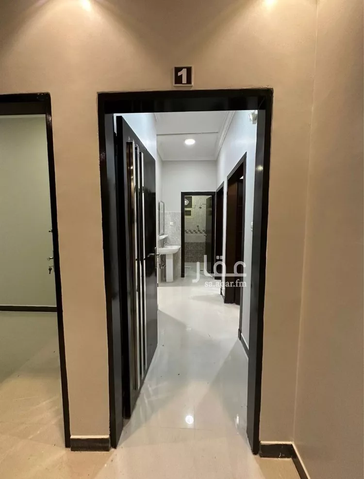 عمارة للإيجار في شارع عبدالمحسن أبابطين, حي النسيم الشرقي, مدينة الرياض, منطقة الرياض صورة 3