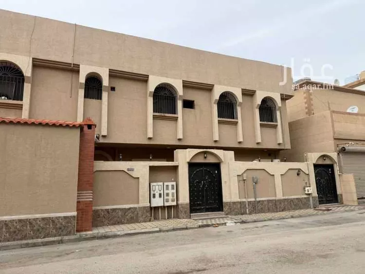 عمارة للبيع في شارع رافع ابو البهي ، حي النابية ، سيهات‎ ، القطيف صورة 3