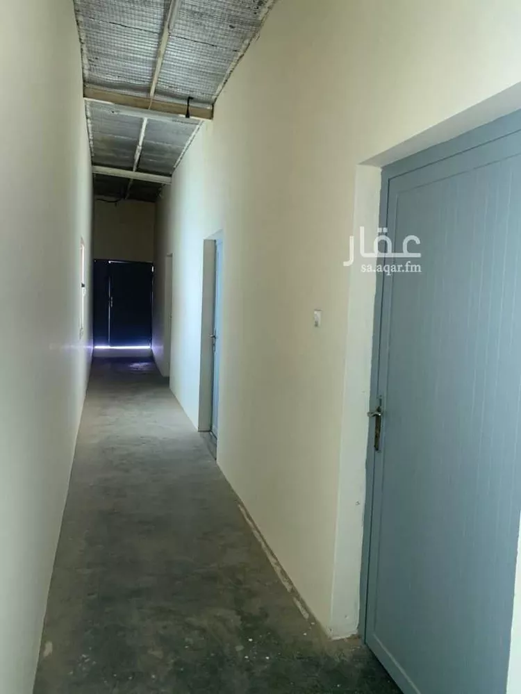 عمارة للإيجار في شارع 2326795, حي الواحة, مدينة بقيق, المنطقة الشرقية صورة 3