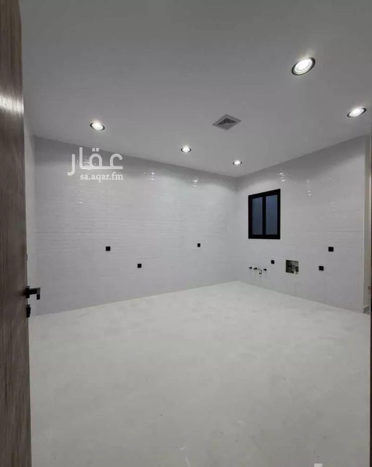 فيلا للبيع في شارع محمود بن جرير, حي الفيصلية, مدينة الخرج, منطقة الرياض صورة 3