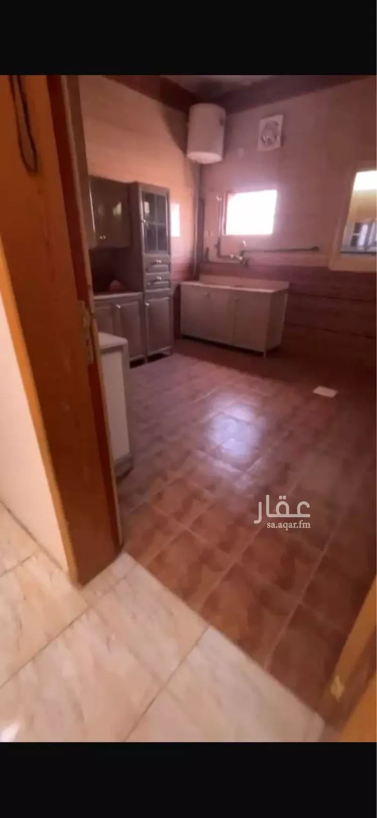 عمارة للإيجار في شارع الاحمدي, حي الخليج, مدينة النعيرية, المنطقة الشرقية صورة 2