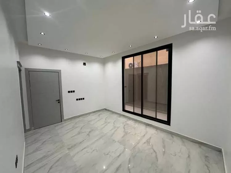 دور للبيع في شارع أحمد العطار, حي الرمال, مدينة الرياض, منطقة الرياض صورة 5
