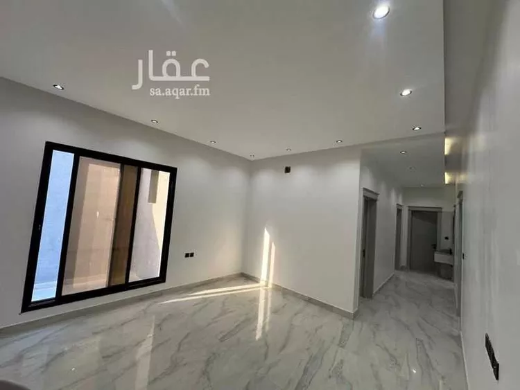 دور للبيع في شارع أحمد العطار, حي الرمال, مدينة الرياض, منطقة الرياض صورة 3