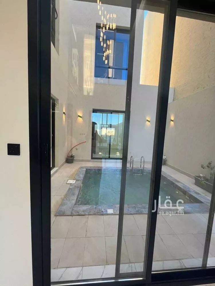 فيلا للبيع في شارع يحيى بن مروان, حي المهدية, مدينة الرياض, منطقة الرياض صورة 5