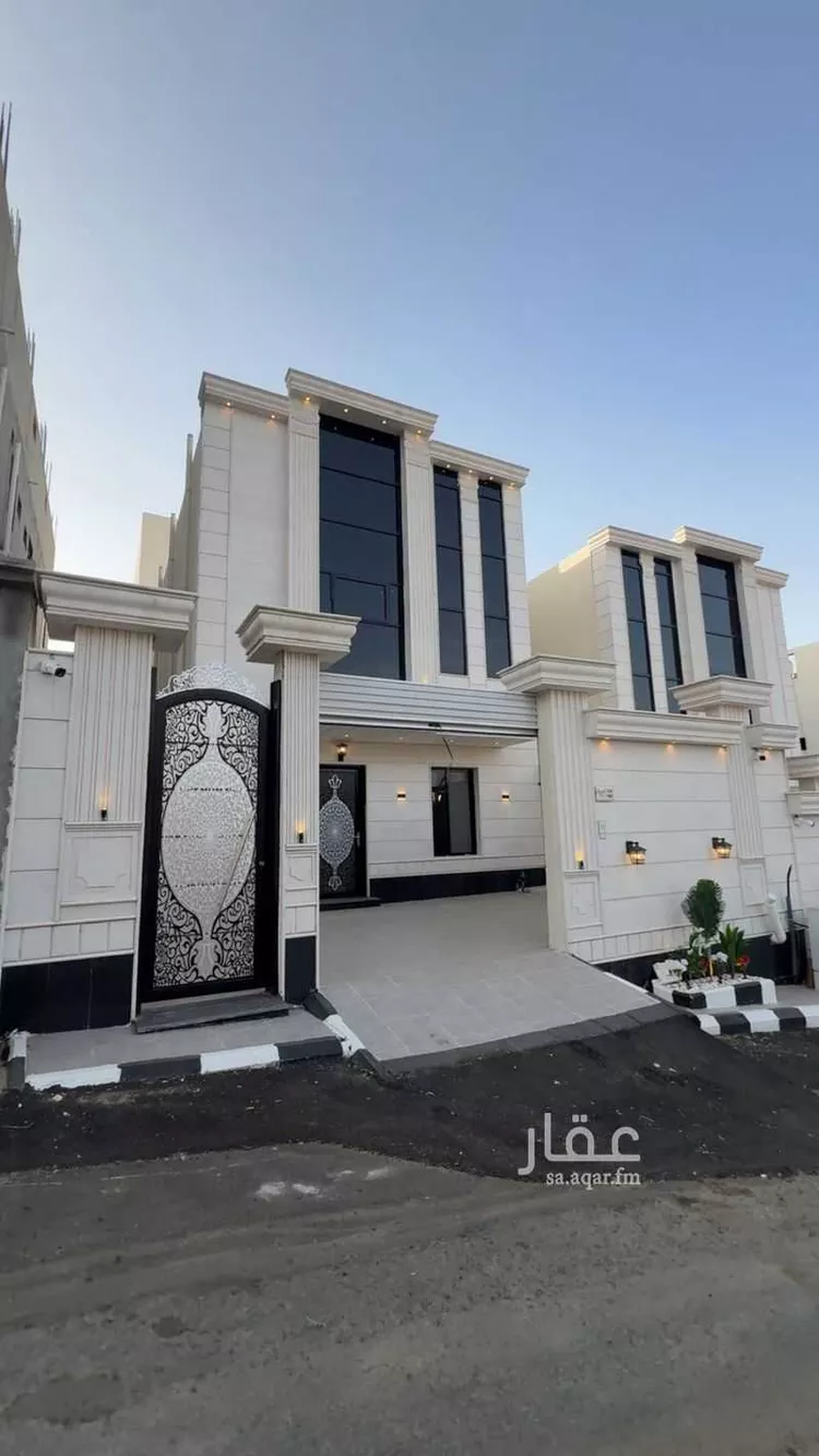 فيلا للبيع في شارع اسماعيل بن يوسف بن ابراهيم, حي القراحين, مدينة الطائف, منطقة مكة المكرمة