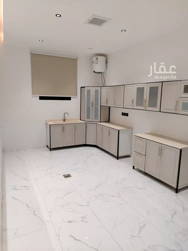 دور للبيع في شارع أحمد البراج, حي العارض, مدينة الرياض, منطقة الرياض صورة 4