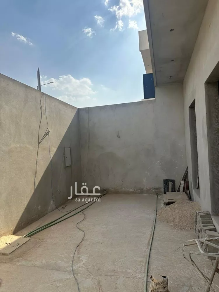 فيلا للبيع في شارع محمد بن طولون, حي العارض, مدينة الرياض, منطقة الرياض 25