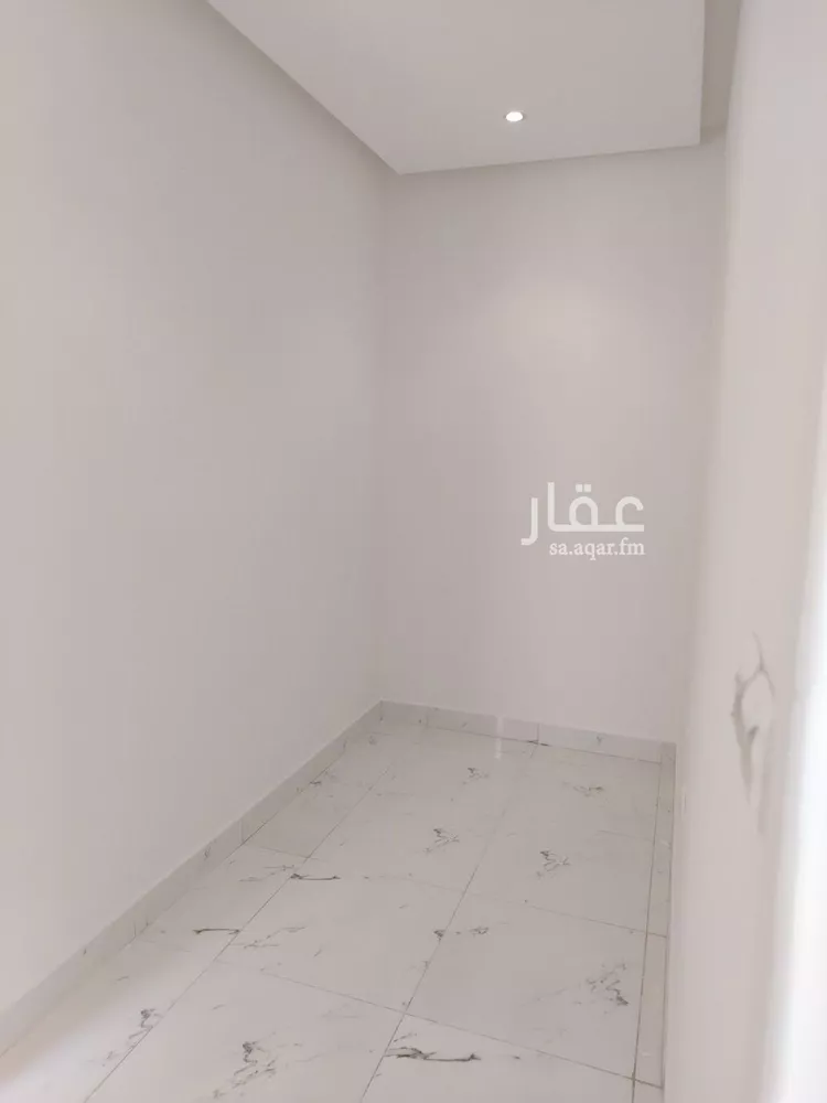 فيلا للبيع في شارع إسماعيل بن أبي اليسر, حي العارض, مدينة الرياض, منطقة الرياض