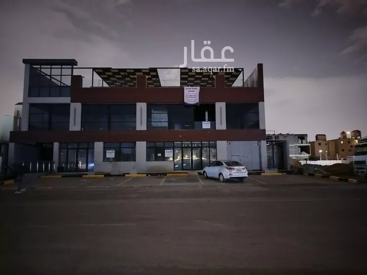 عمارة للإيجار في شارع ريحانه بنت زيد, حي العارض, مدينة الرياض, منطقة الرياض صورة 2