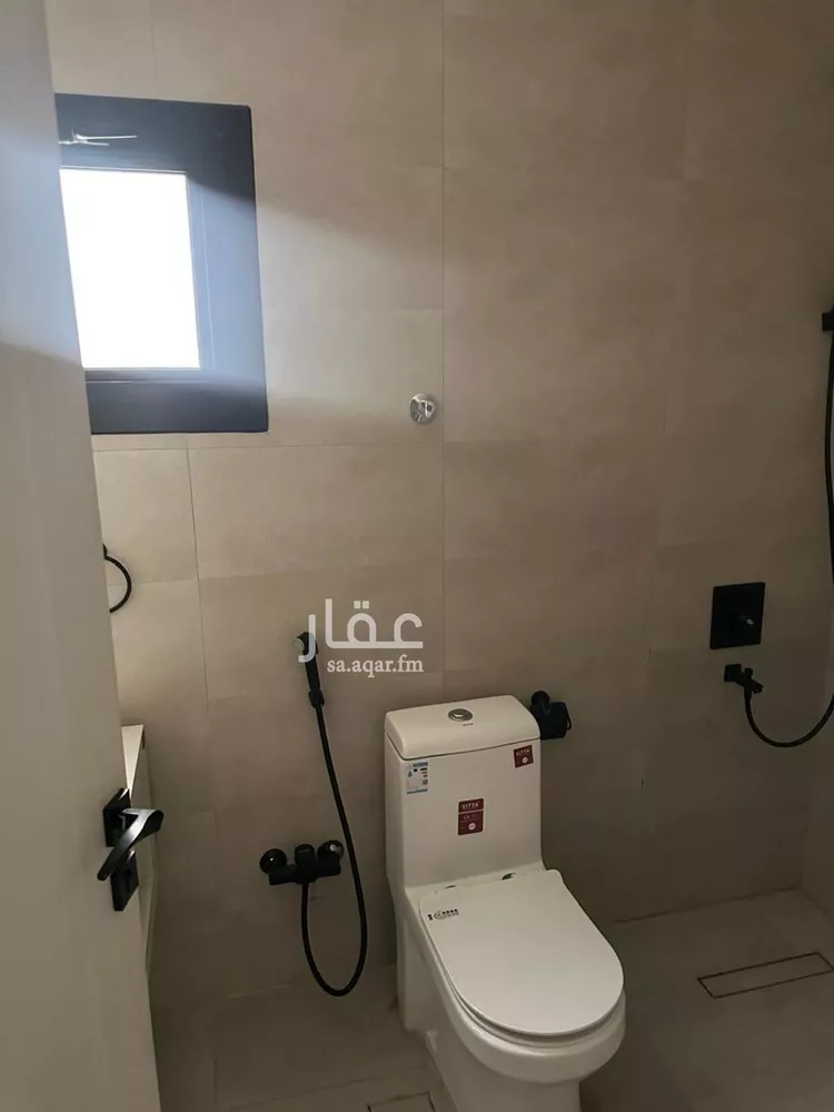 فيلا للبيع في شارع محمد بن طولون, حي العارض, مدينة الرياض, منطقة الرياض صورة 5