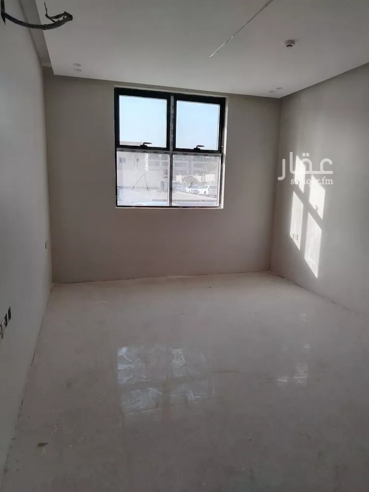 عمارة للإيجار في شارع عبدالرحمن بن خميس, حي العارض, مدينة الرياض, منطقة الرياض صورة 3
