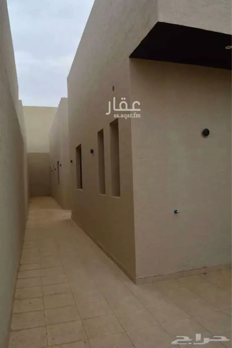 فيلا للبيع في شارع كحيلة, حي الغنامية, مدينة الرياض, منطقة الرياض صورة 2
