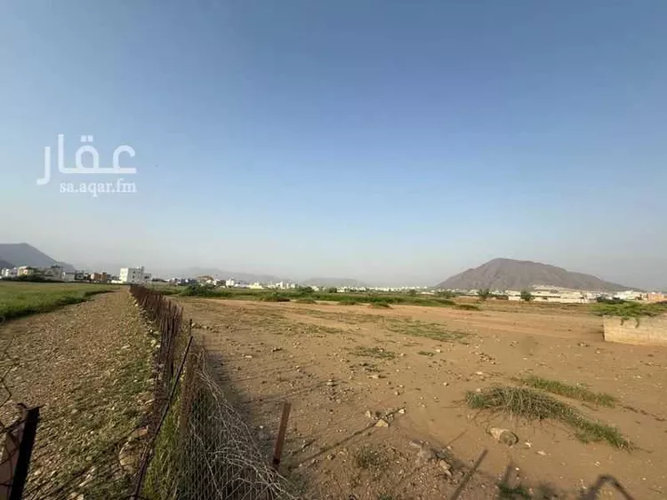 مزرعة للبيع في شارع نفيع بن الحارث, حي السلامة, مدينة محائل, منطقة عسير صورة 4