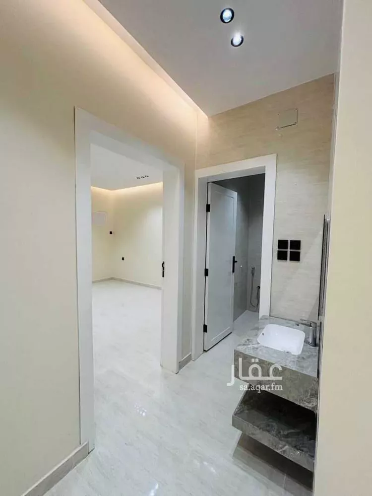 شقة للبيع في شارع البارودي, حي الحيلة الغربي, مدينة محائل, منطقة عسير صورة 2