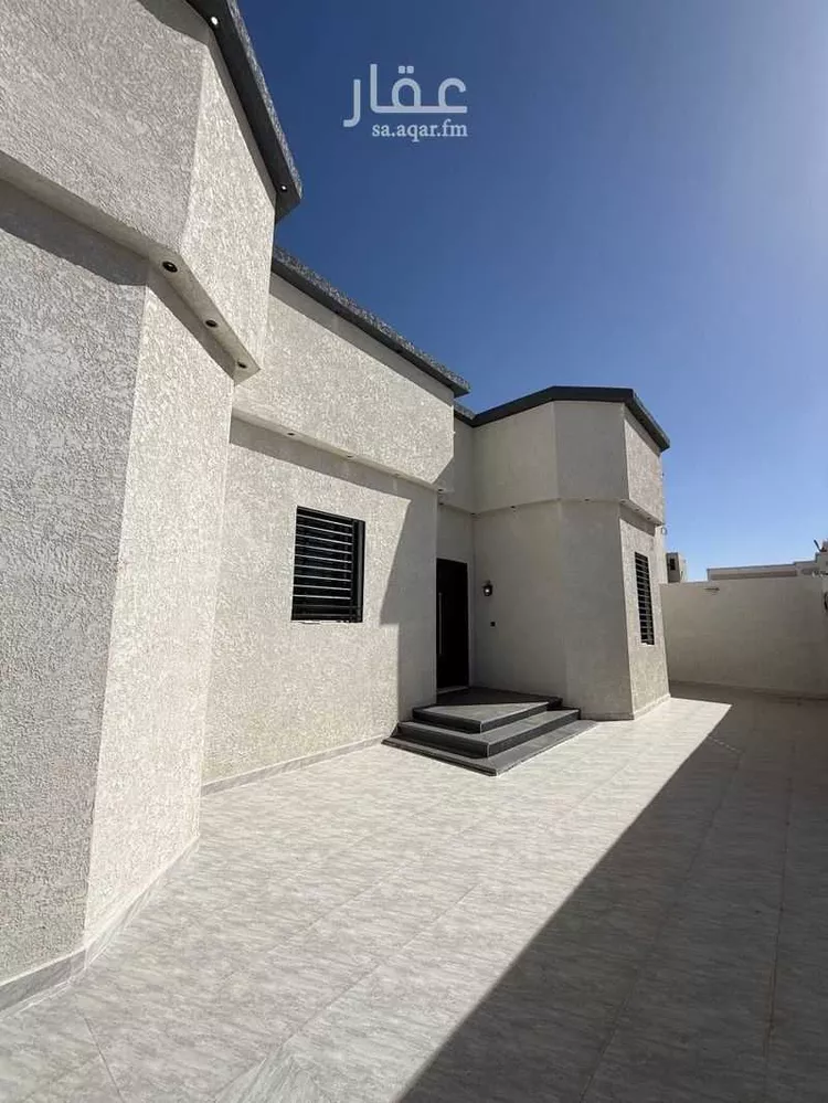 دور للبيع في شارع روابي ابها, حي السوسن, مدينة أبها, منطقة عسير