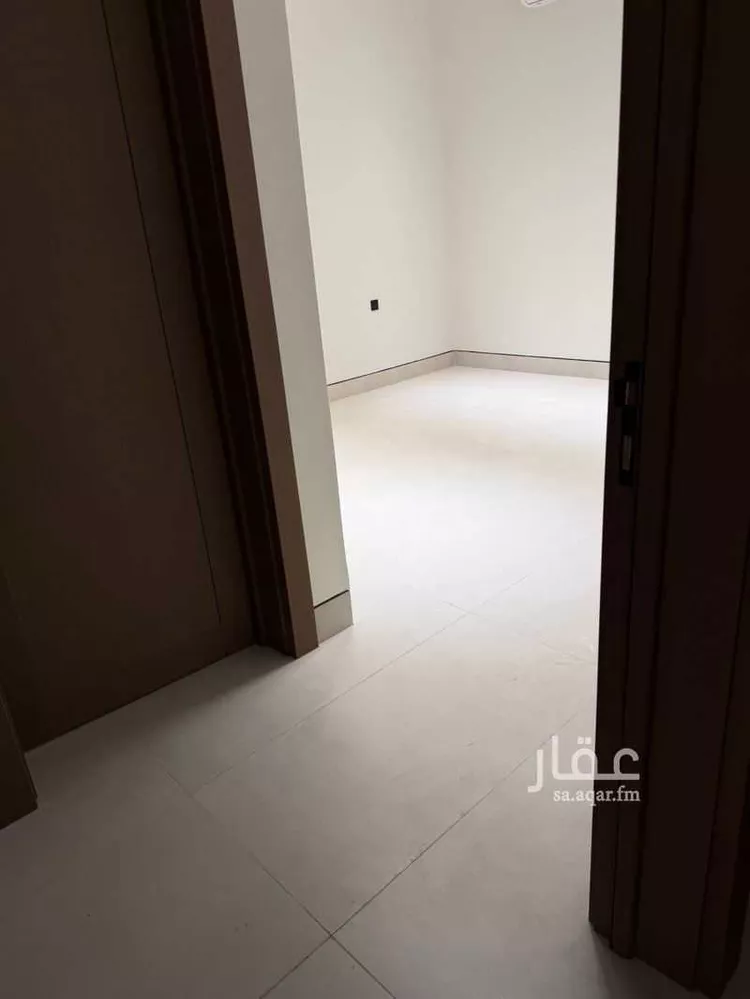 دور للبيع في شارع العازمية, حي إشبيلية, مدينة الرياض, منطقة الرياض 7