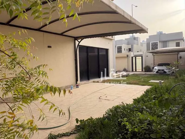 Villa for Rent in Riyadh Al Janadriyah
