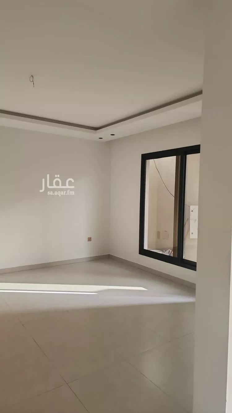 فيلا للبيع في شارع زكريا الساحلي, حي الراكة الجنوبية, مدينة الخبر, المنطقة الشرقية صورة 3