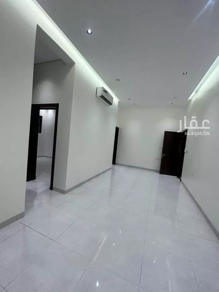 شقة للإيجار في شارع نبرة ، حي ظهرة لبن ، الرياض ، منطقة الرياض