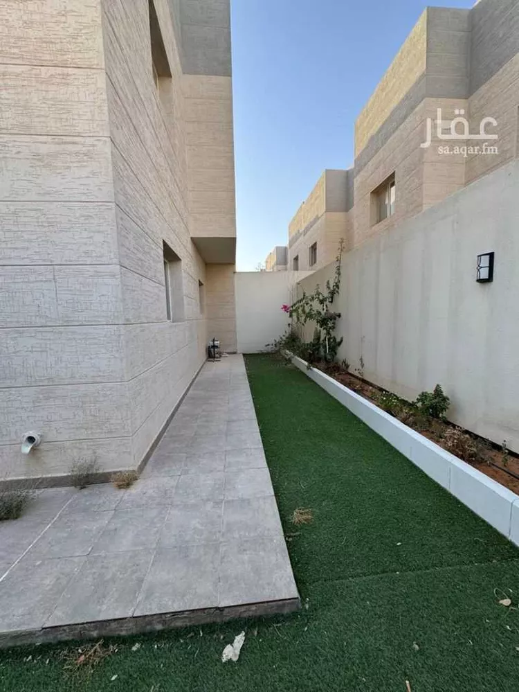 فيلا للإيجار في شارع عبدالله بن محمد التلمساني, حي مطار الملك خالد الدولي, مدينة الرياض, منطقة الرياض صورة 4