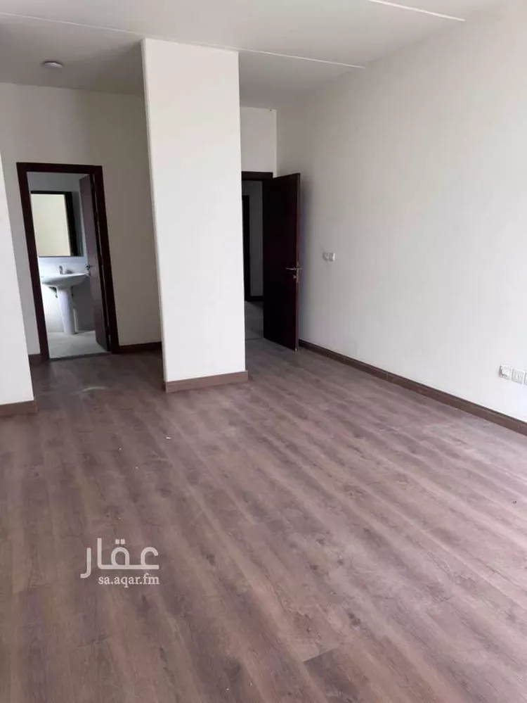 فيلا للبيع في شارع أبي عبدالله الحلاوي, حي مطار الملك خالد الدولي, مدينة الرياض, منطقة الرياض صورة 2