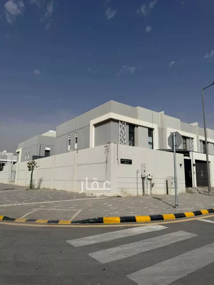 فيلا للبيع في شارع أبي عبدالله الحلاوي, حي مطار الملك خالد الدولي, مدينة الرياض, منطقة الرياض