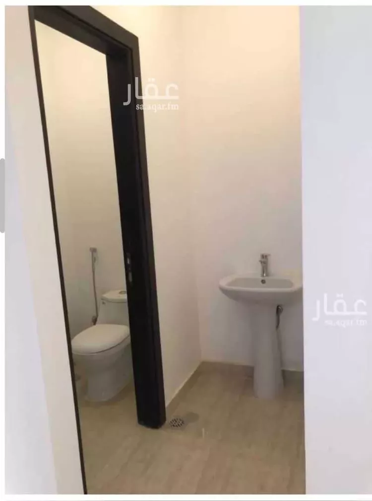 فيلا للإيجار في شارع المؤيد التكريتي, حي مطار الملك خالد الدولي, مدينة الرياض, منطقة الرياض صورة 3