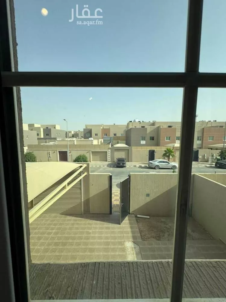 فيلا للبيع في شارع شمس الدين الشافعي, حي مطار الملك خالد الدولي, مدينة الرياض, منطقة الرياض صورة 5
