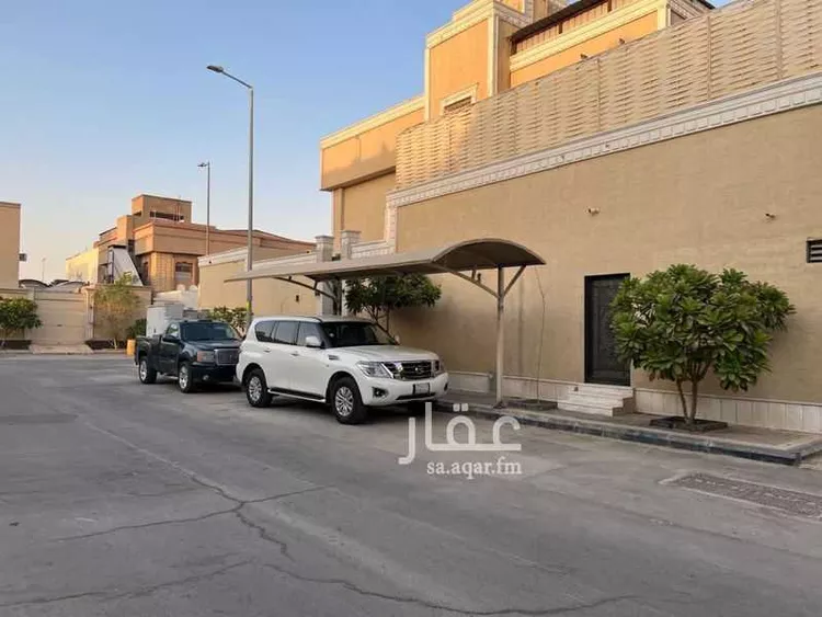 فيلا للبيع في شارع معشورا, حي العزيزية, مدينة الرياض, منطقة الرياض صورة 3