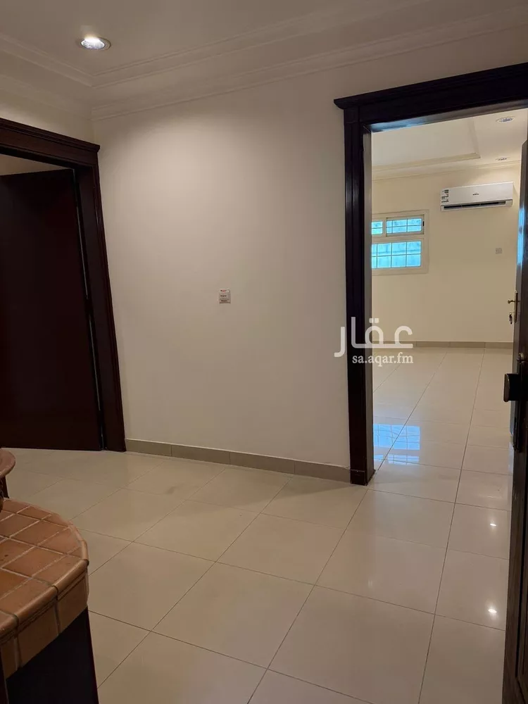 شقة للإيجار في شارع الامير مشهور بن عبدالعزيز, حي المرسلات, مدينة الرياض, منطقة الرياض صورة 2