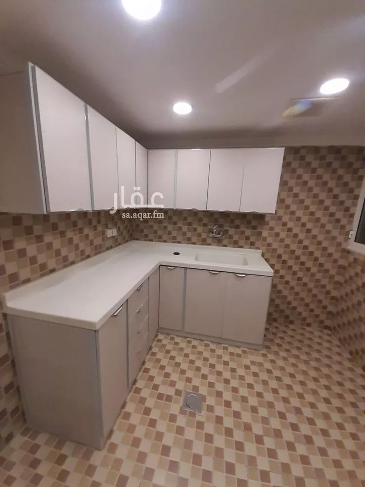 شقة للإيجار في شارع العباس بن عبدالمطلب, حي الإزدهار, مدينة الرياض, منطقة الرياض صورة 3