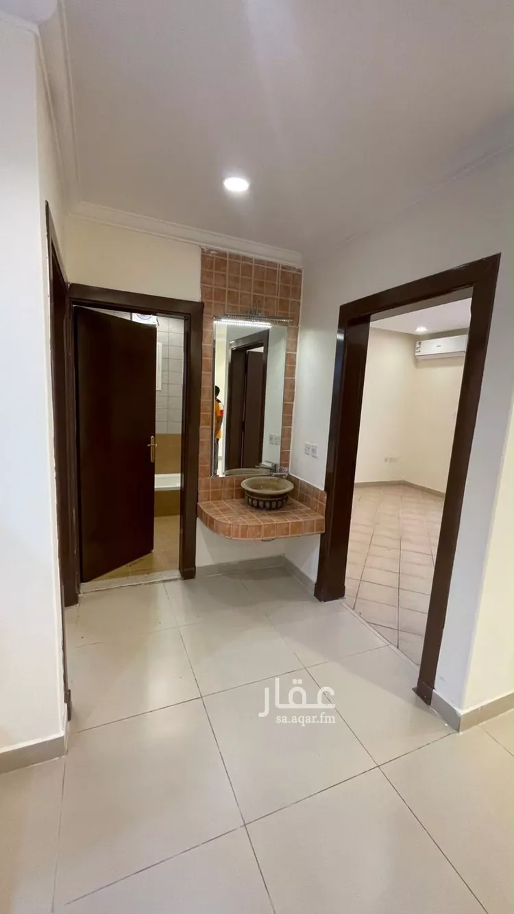 شقة للإيجار في شارع سليمان بن عبدالوهاب, حي الملك فيصل, مدينة الرياض, منطقة الرياض صورة 3