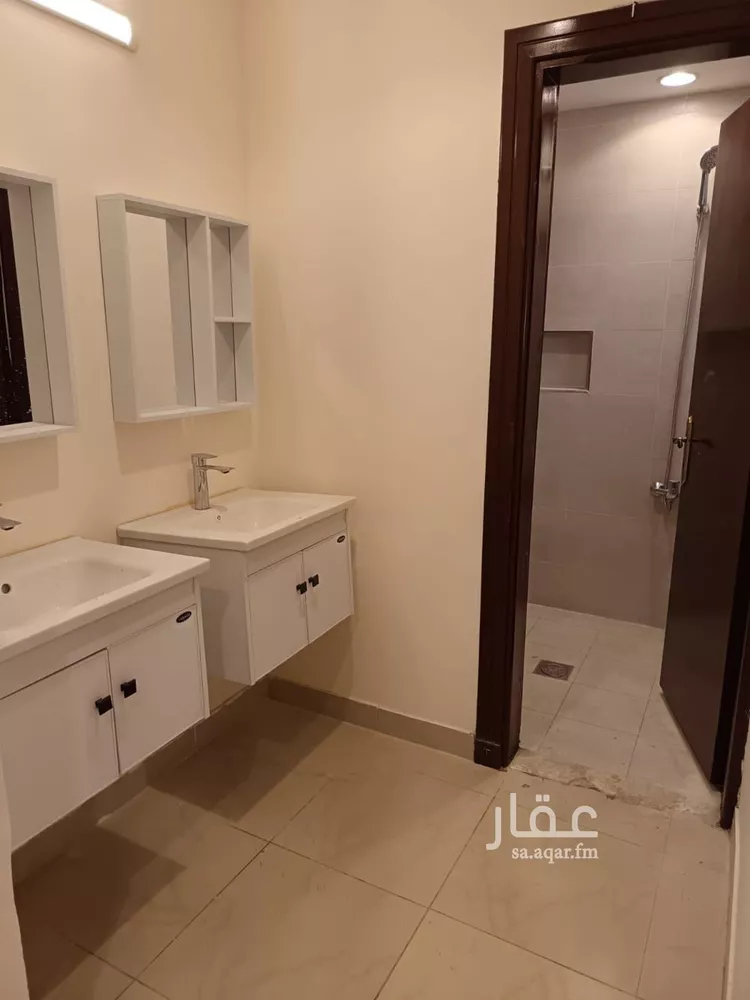 شقة للإيجار في شارع سليمان بن عبدالوهاب, حي الملك فيصل, مدينة الرياض, منطقة الرياض صورة 4