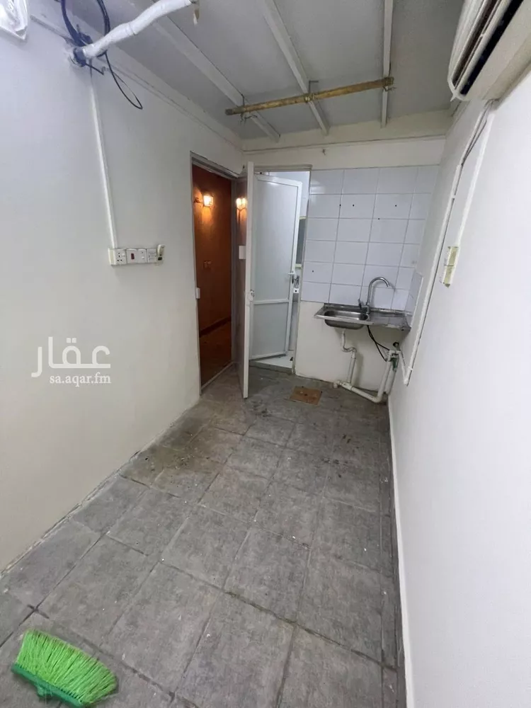 غرفة للإيجار في شارع ابي بكر الصديق الفرعي, حي المرسلات, مدينة الرياض, منطقة الرياض 10