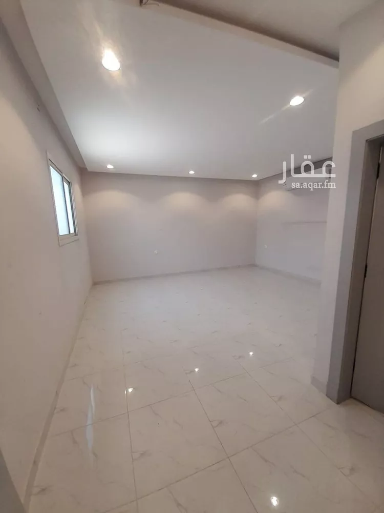 Floor for Rent in Riyadh Al Malaz
