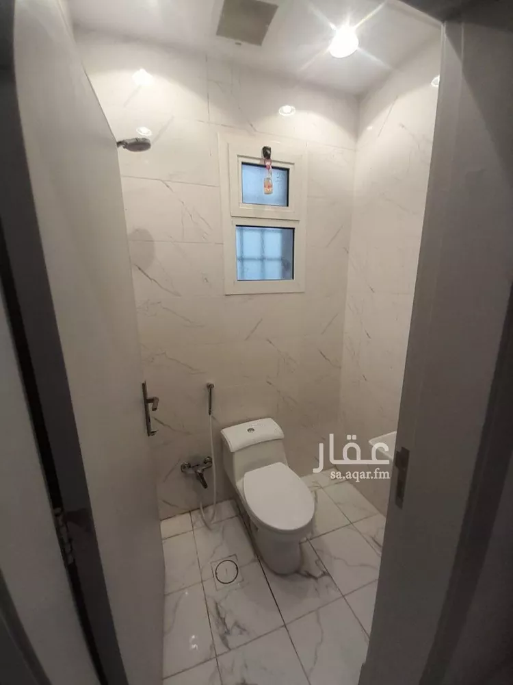 Floor for Rent in Riyadh Al Malaz صورة 3