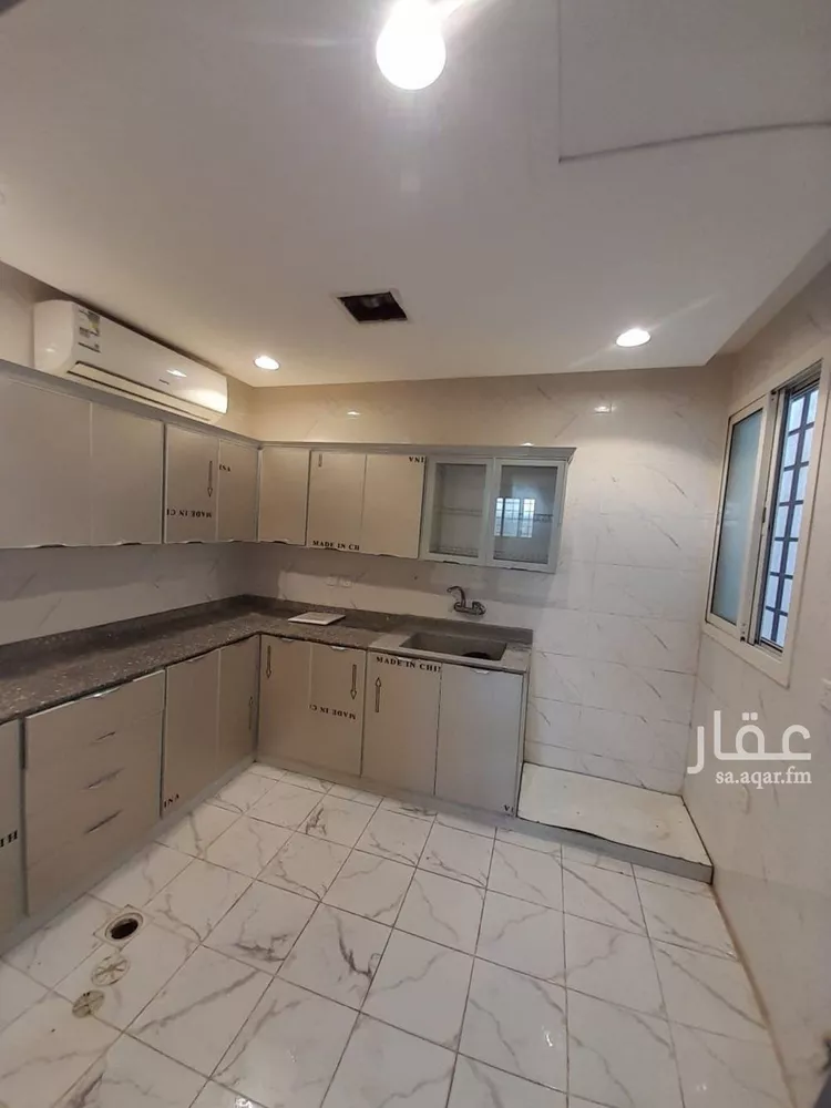 Floor for Rent in Riyadh Al Malaz صورة 5