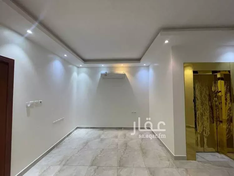 فيلا للإيجار في شارع رقم 345, حي الملقا, مدينة الرياض, منطقة الرياض