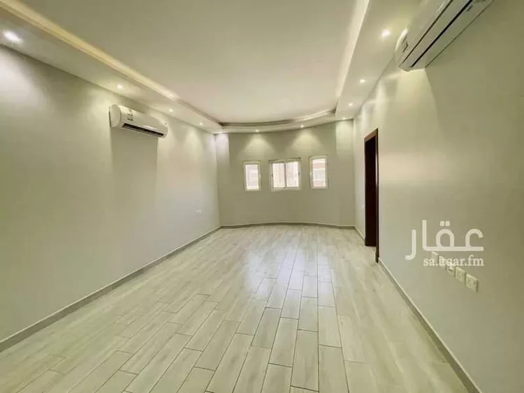 فيلا للإيجار في شارع رقم 345, حي الملقا, مدينة الرياض, منطقة الرياض صورة 3