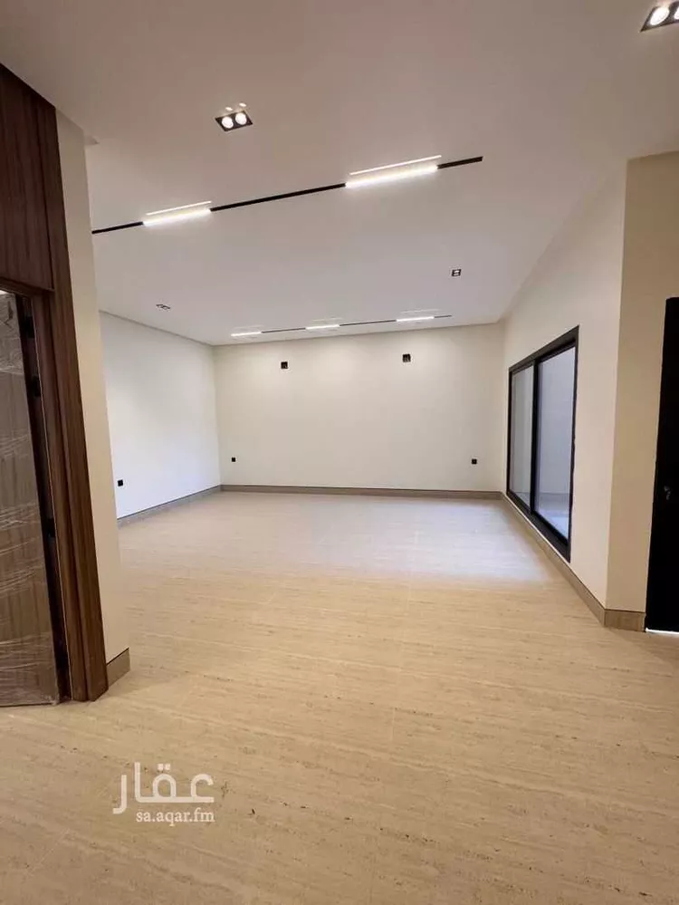فيلا للبيع في شارع الامام البخاري, حي ظهرة العودة شرق, مدينة الدرعية, منطقة الرياض 11
