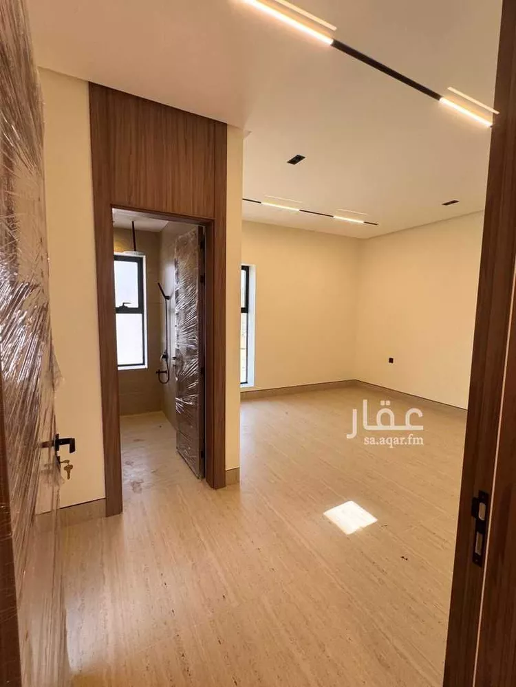 فيلا للبيع في شارع الامام البخاري, حي ظهرة العودة شرق, مدينة الدرعية, منطقة الرياض 17