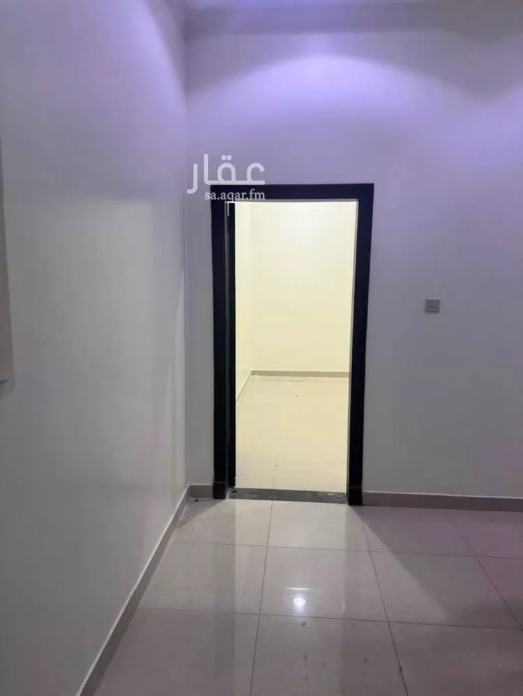 شقة للإيجار في شارع الامير عبدالله ابن عبدالرحمن, حي ظهرة العودة شرق, مدينة الدرعية, منطقة الرياض صورة 5
