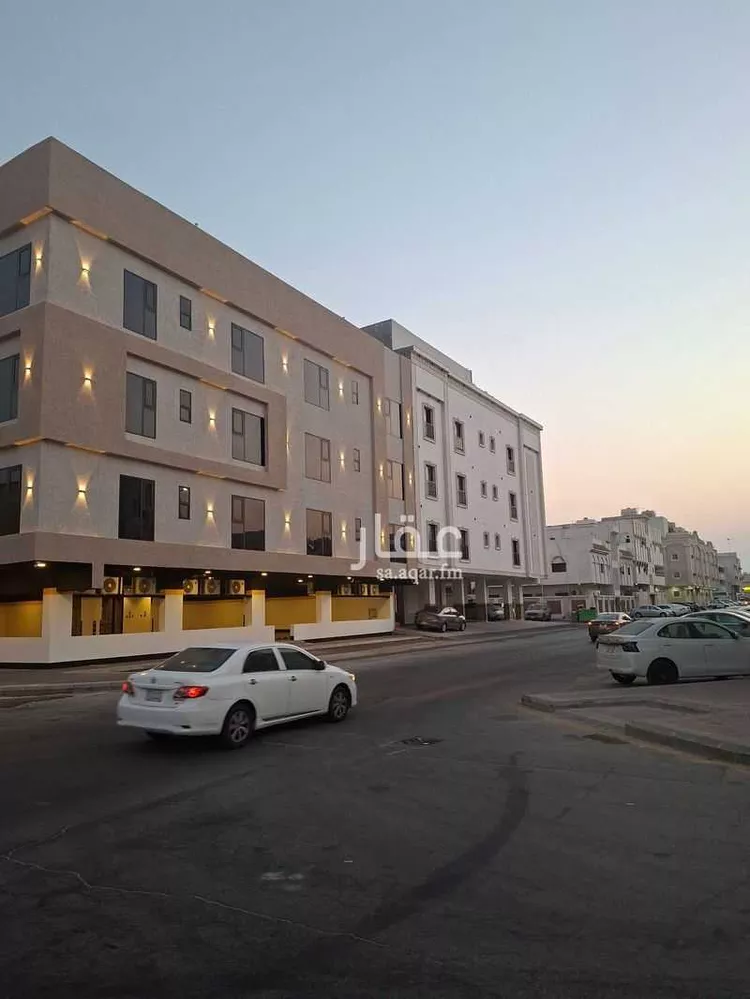 عمارة للإيجار في شارع التاسع والعشرون, حي الخبر الجنوبية, مدينة الخبر, المنطقة الشرقية 6