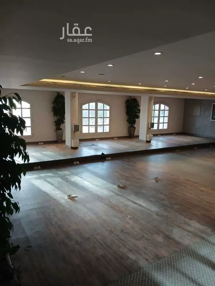 عمارة للإيجار في شارع الامير عبدالمحسن ابن عبدالعزيز, حي مدينة العمال, مدينة الخبر, المنطقة الشرقية 6