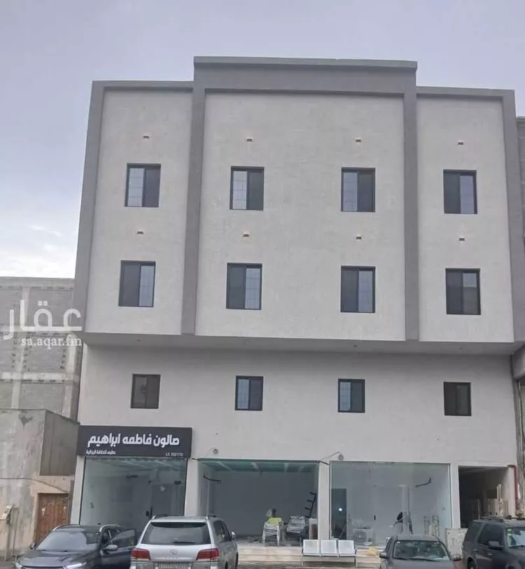 عمارة للبيع في شارع الرابع والعشرون, حي الخبر الجنوبية, مدينة الخبر, المنطقة الشرقية صورة 2